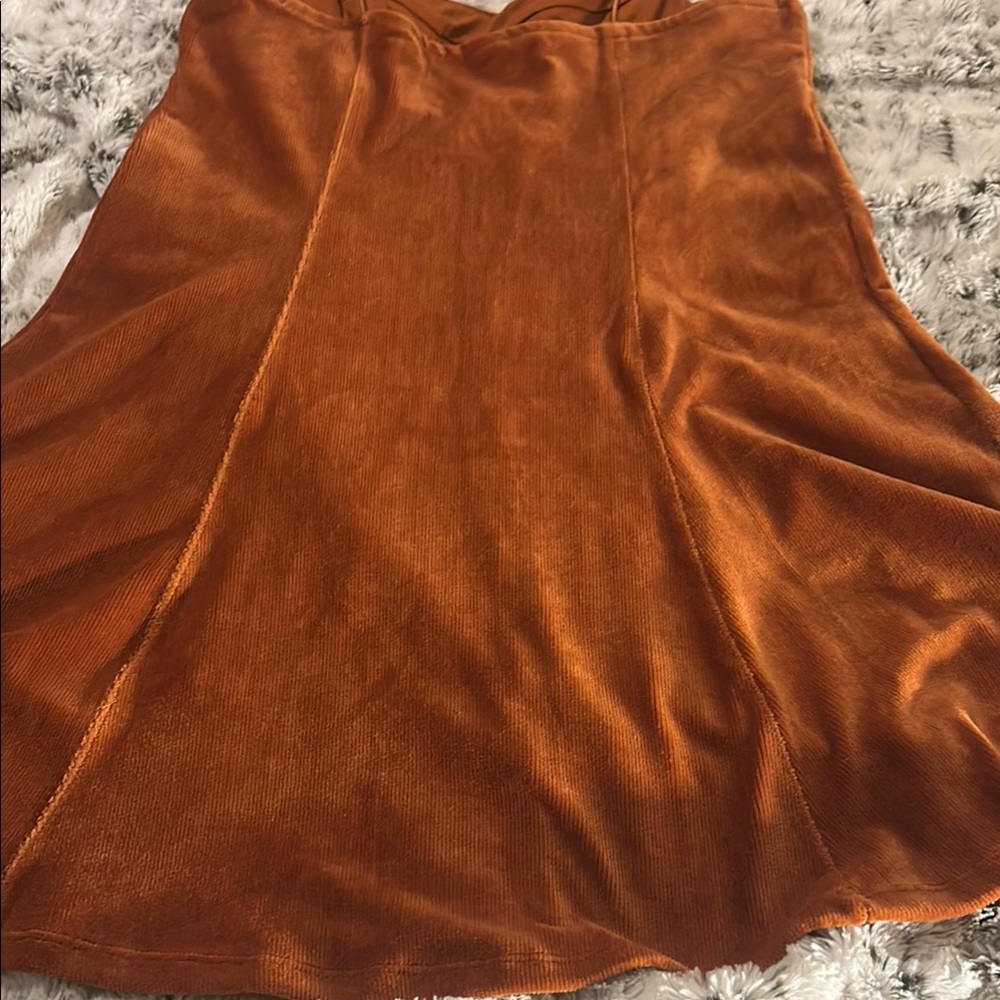Stylish Orange Velvet Dress - Picture 5 of 7